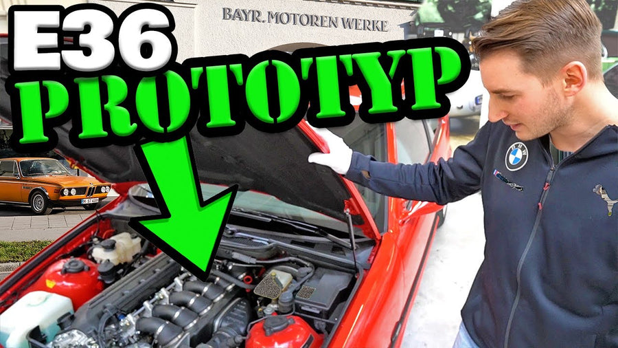 Max öffnet die Motorhaube des roten BMW E36 M3 Compact Prototyps mit S50 bei BMW Classic – Video von MX Motorsports