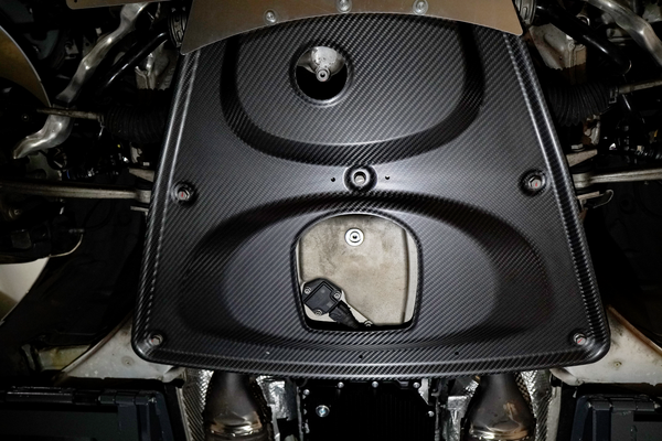 MxM Carbon-Schubfeld für BMW M3 E92
