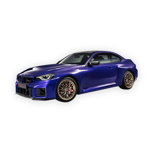 Blauer BMW M2 CS G87 mit Frontspoilerlippe, Ansicht schräg von vorne