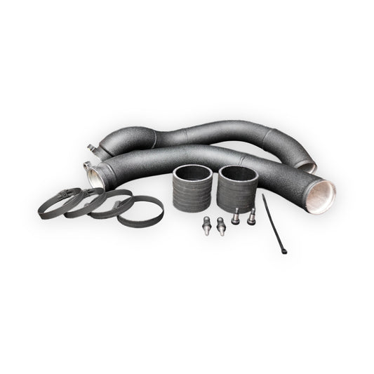 Chargepipe-Set aus Aluminium für BMW M2 Competition, M3 F80 und M4 F82 – Lieferumfang mit Silikonverbindern, Schellen und Anschlussnippeln