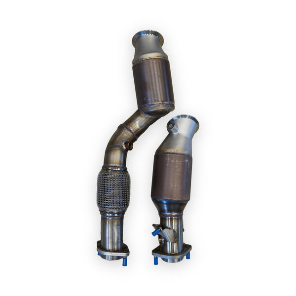 HJS ECE Downpipe 90822060 für BMW M2 G87, M3 G80/G81 und M4 G82/G83 (S58, mit OPF) – beide Rohre mit Tuning-Katalysatoren
