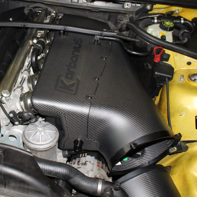 Karbonius CSL Airbox aus mattem Vollcarbon eingebaut im BMW M3 E46 (S54)